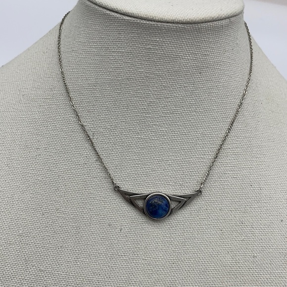 American eagle silver tone necklace 16”
